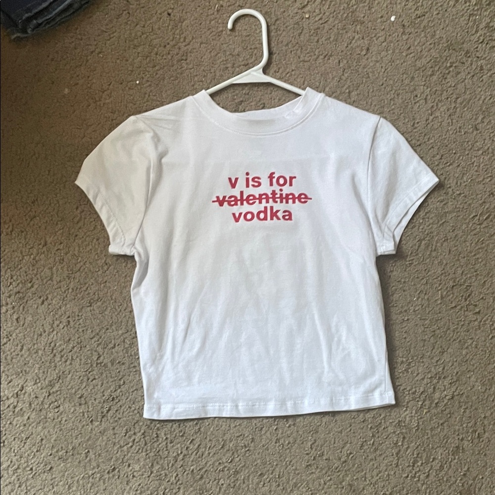 Windsor White Crop Top with Red Print